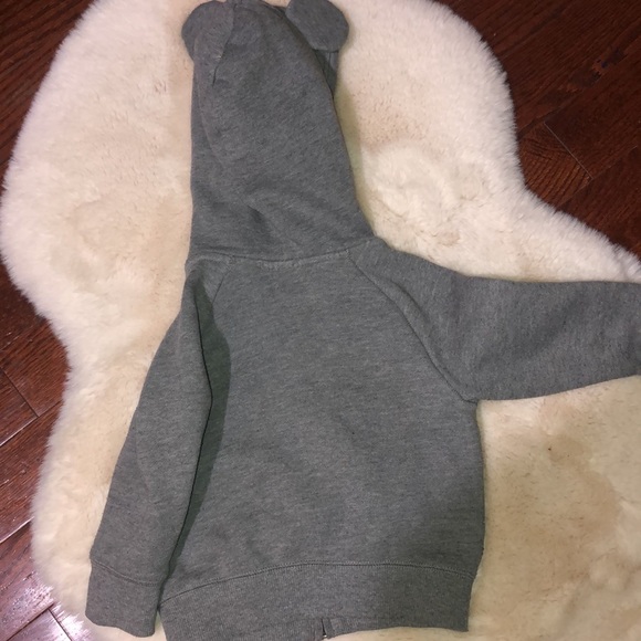Disney x Gap Mickey Hoodie size 18-24 months - Picture 5 of 5